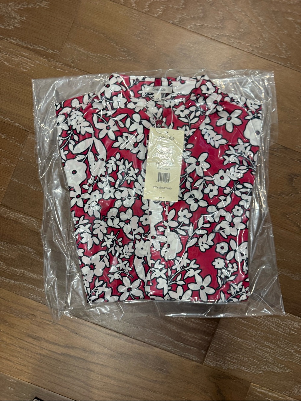 Tyler Boe Red and White Floral Blouse - Picture 13 of 13